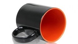 Кружка керамическая хамелеон черная внутри оранжевая стандарт 330мл