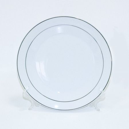 Тарелка керамическая белая с серебряным ободком 200мм